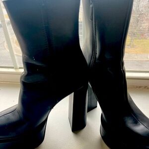 Chunky heel Zara size 39  black